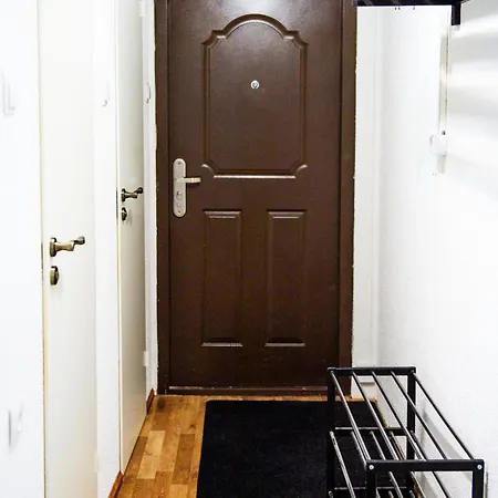 شقة Elegant 1-Bedroom Apartment With Small Breakfast & Free Parking
