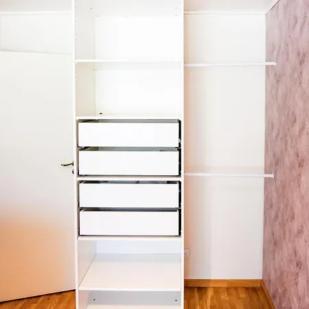 Elegant 1-Bedroom Apartment With Small Breakfast & Free Parking * تارتو